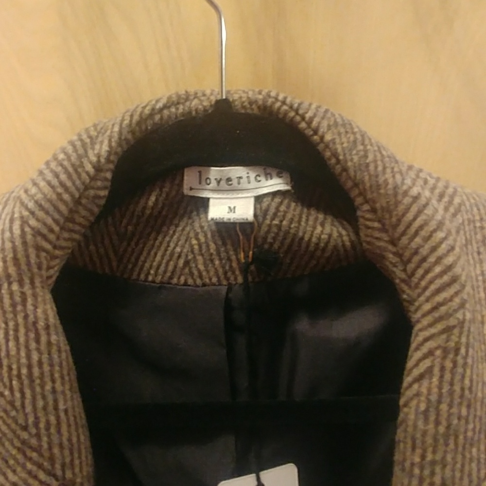 Taupe Coat - Picture 5 of 5